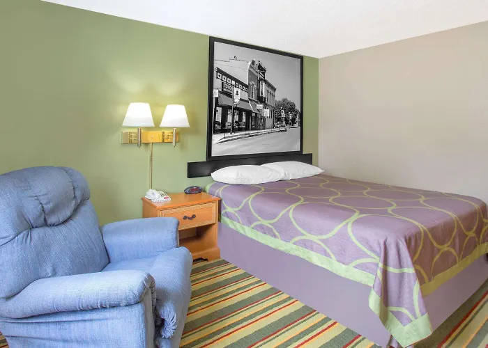 Super 8 By Wyndham 2*