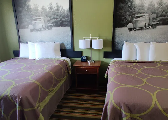 Motel Super 8 By Wyndham Champaign