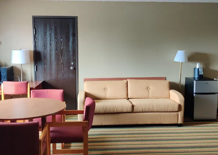 Super 8 By Wyndham Motel
