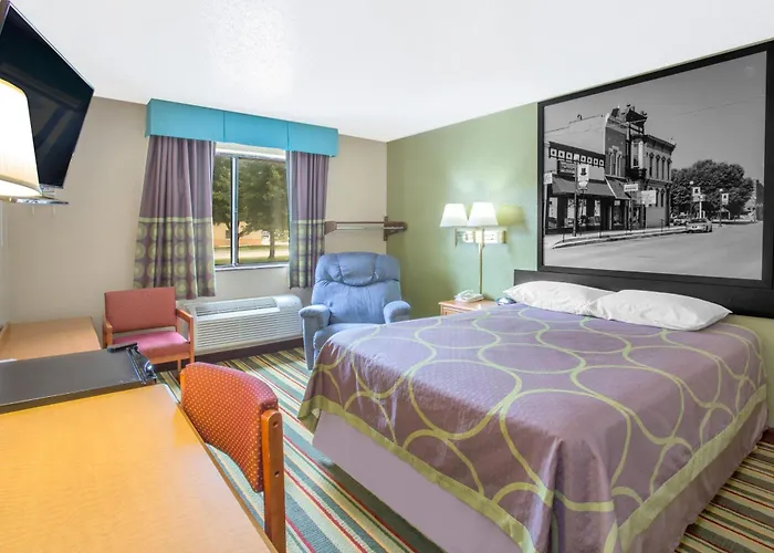 Motel Super 8 By Wyndham 2*