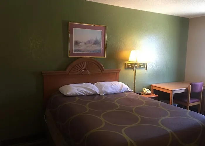 Motel Super 8 By Wyndham